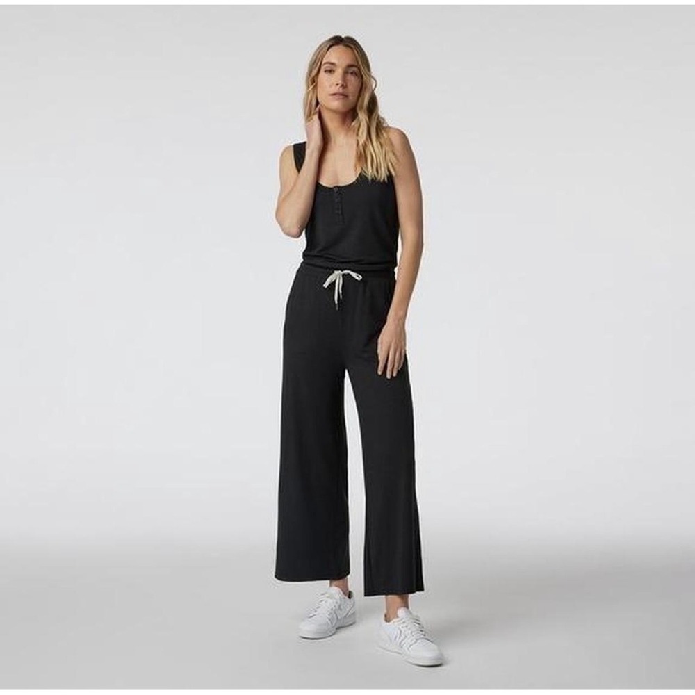 Vuori Womens Falls Wide Leg Jumpsuit Black Knit Sleeveless VW4004 XS